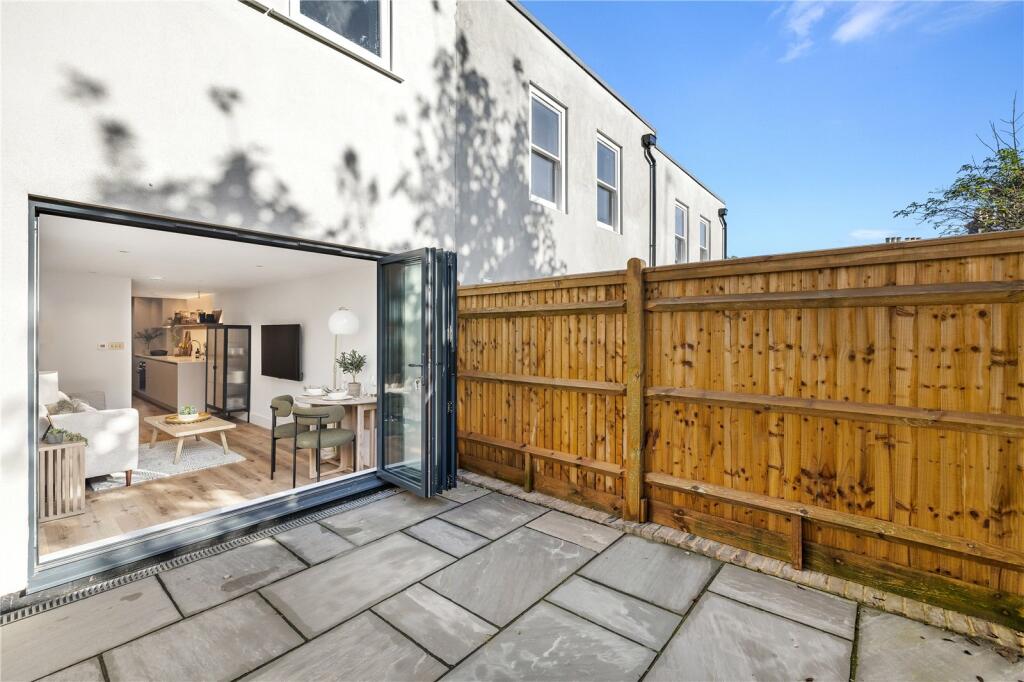 Additional image 12 of The Mews @ Howard Terrace, Brighton, BN1