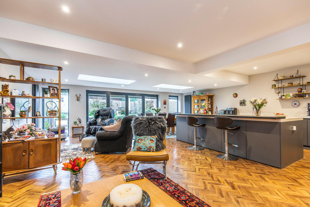 Additional image 4 of Woodland Drive, Hove