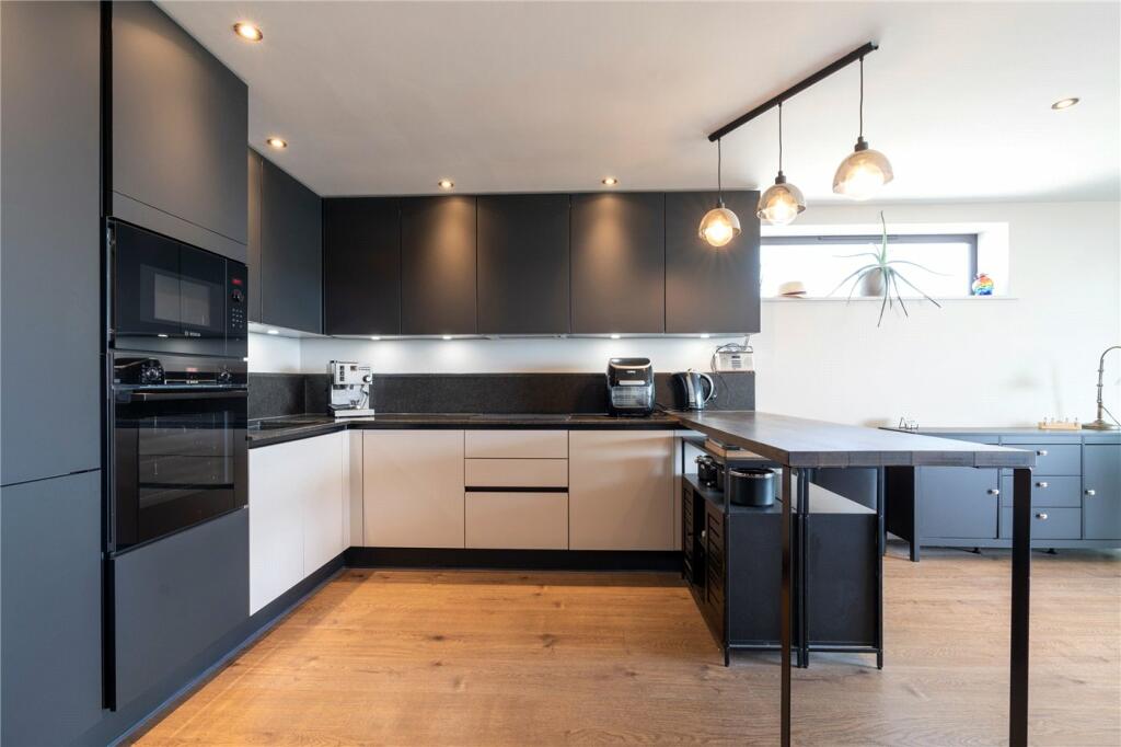 Additional image 4 of Boscombe Overcliff Drive, Bournemouth, BH5