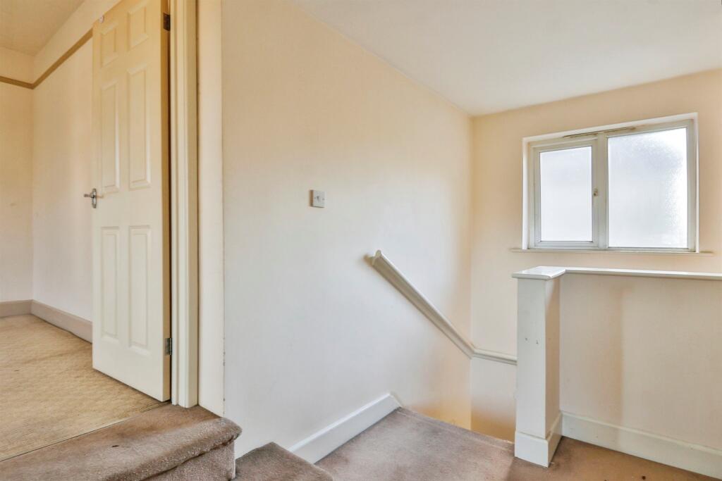 Additional image 12 of Holdenhurst Road, Bournemouth