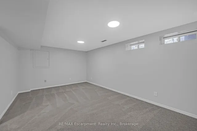 Additional image 22 of 1415 Hazelton Blvd Unit 33