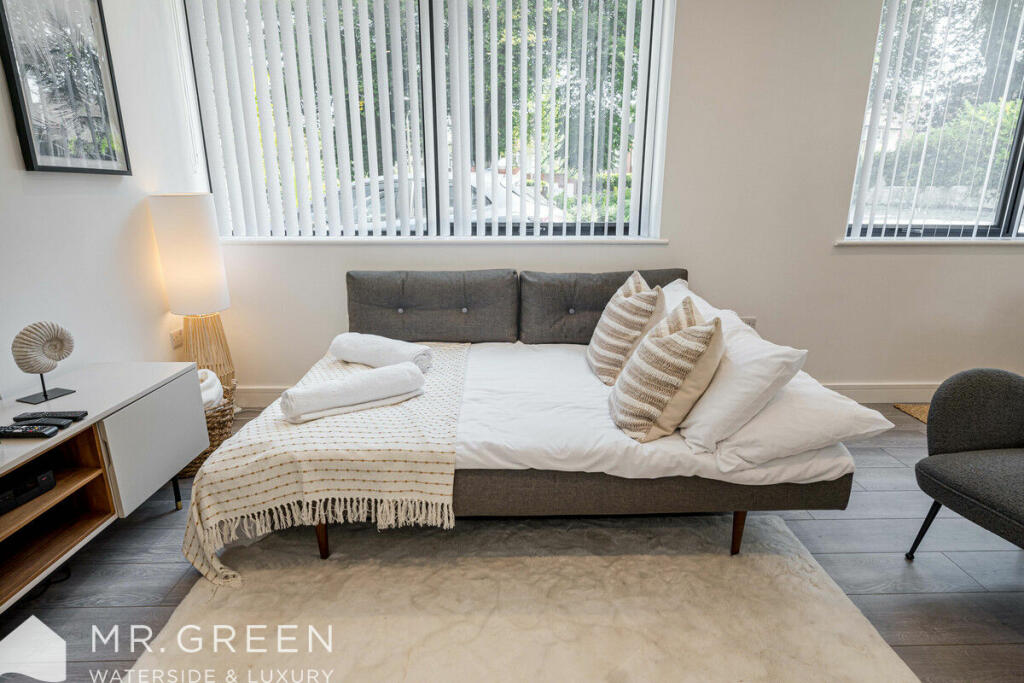 Additional image 6 of Carbery Avenue, Southbourne, Bournemouth, BH6 3LE