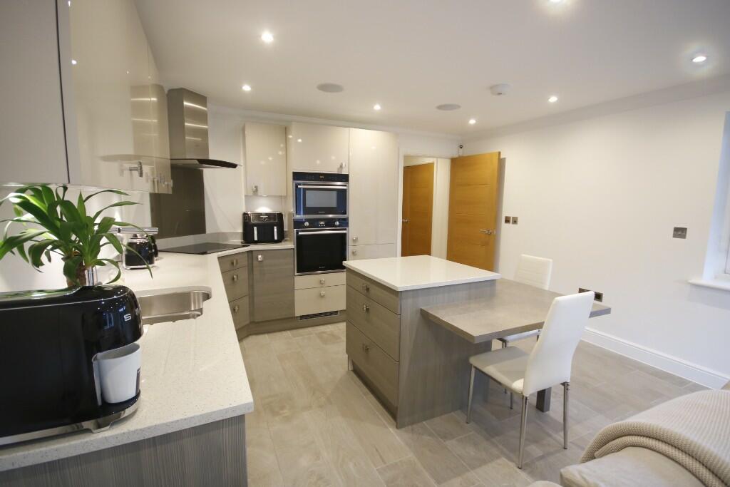 Additional image 26 of BH22 GOLF LINKS ROAD, Ferndown