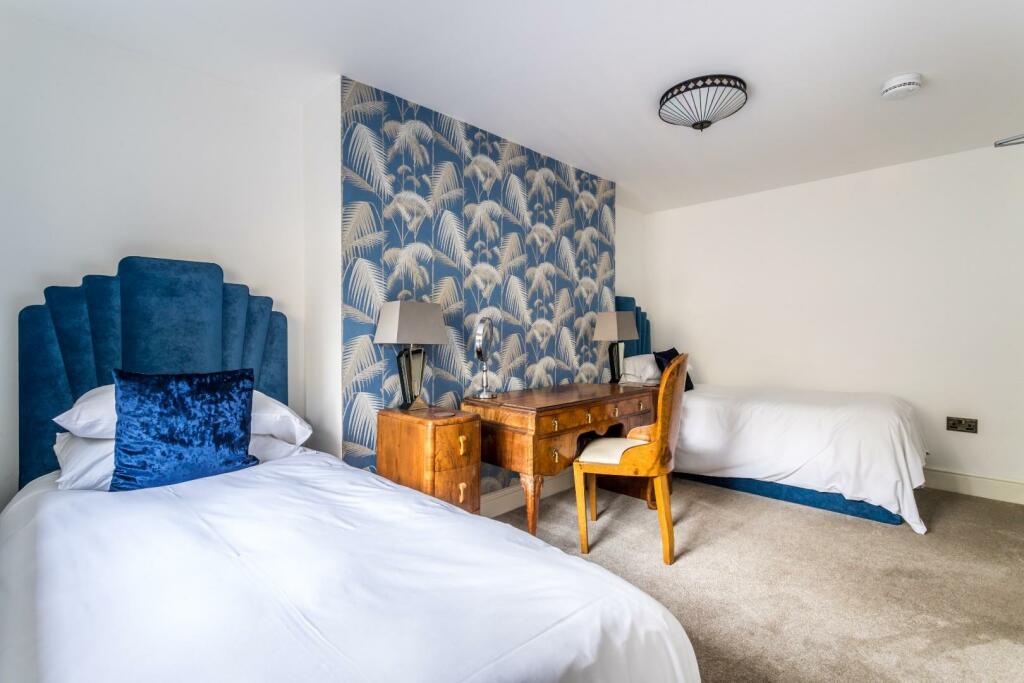 Additional image 67 of Marine Parade, Brighton