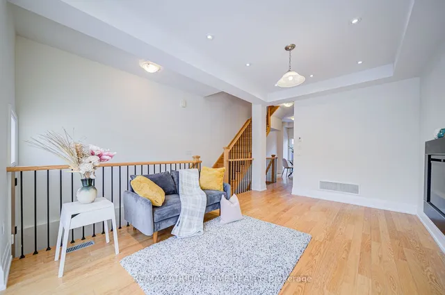 Additional image 11 of 252B Finch Ave