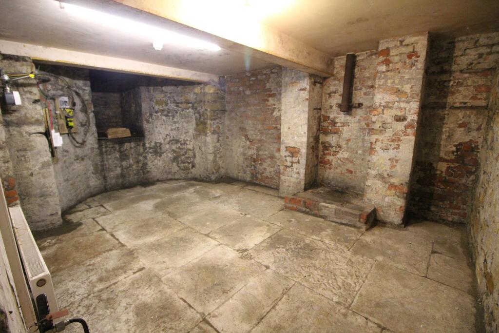 Additional image 18 of Walmersley Road, Bury, BL9