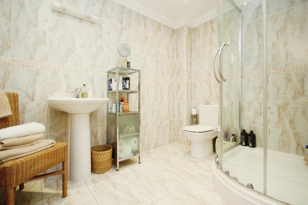 Additional image 8 of 8-10 Studland Road, ALUM CHINE, BH4