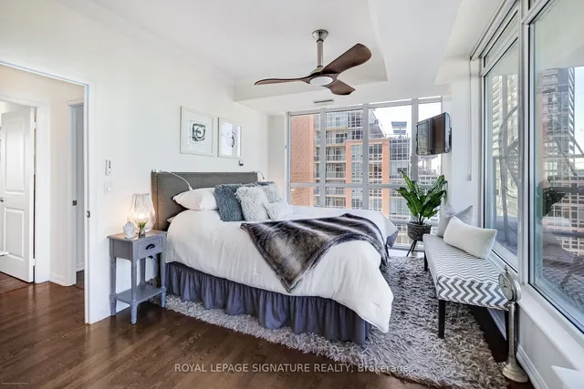 Additional image 26 of 75 East Liberty St Unit 1616