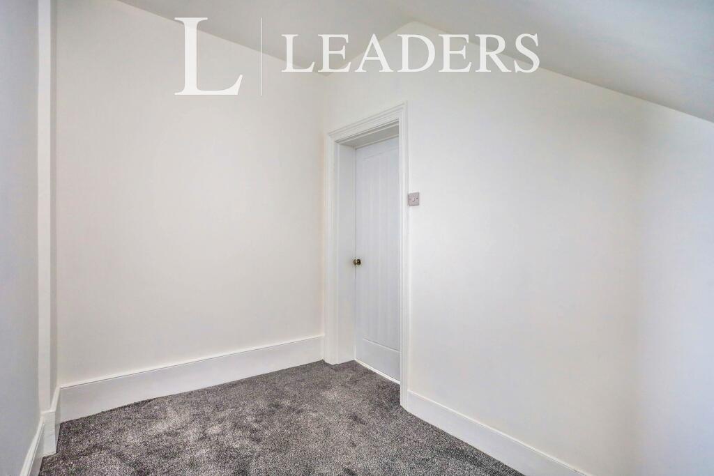 Additional image 9 of Beach Road Area