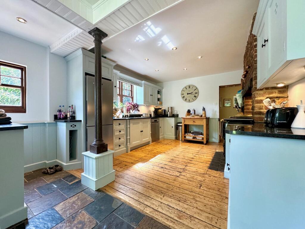 Additional image 15 of Highcroft Villas, Brighton, BN1 5PS