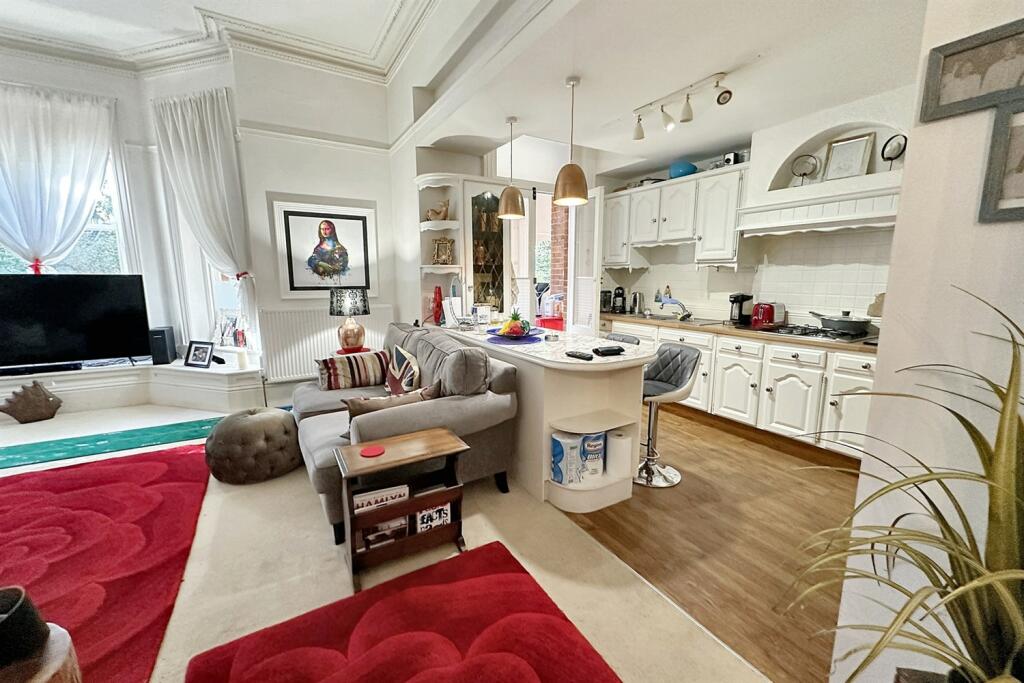 Additional image 4 of Talbot Woods