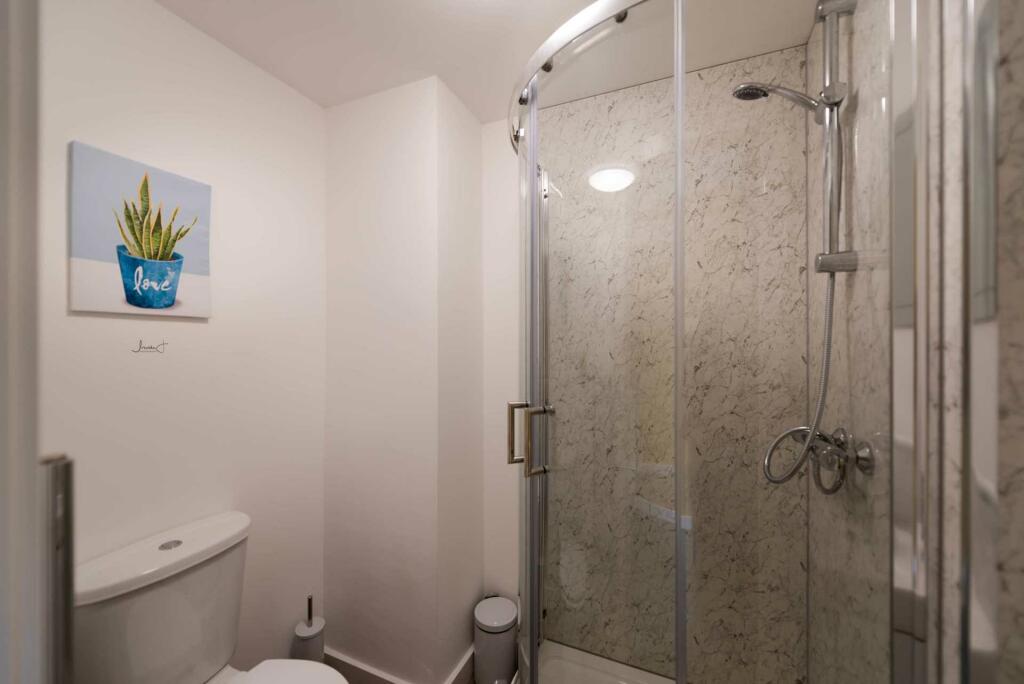 Additional image 32 of Mayfield Avenue, Bolton