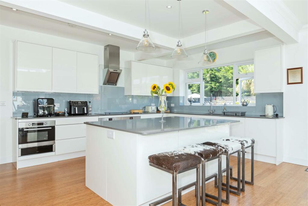 Additional image 11 of Telgarth Road, Ferring