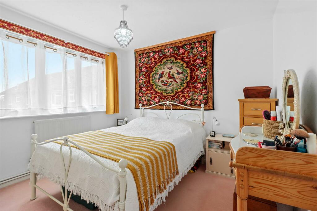 Additional image 14 of Leamland Walk, Hailsham