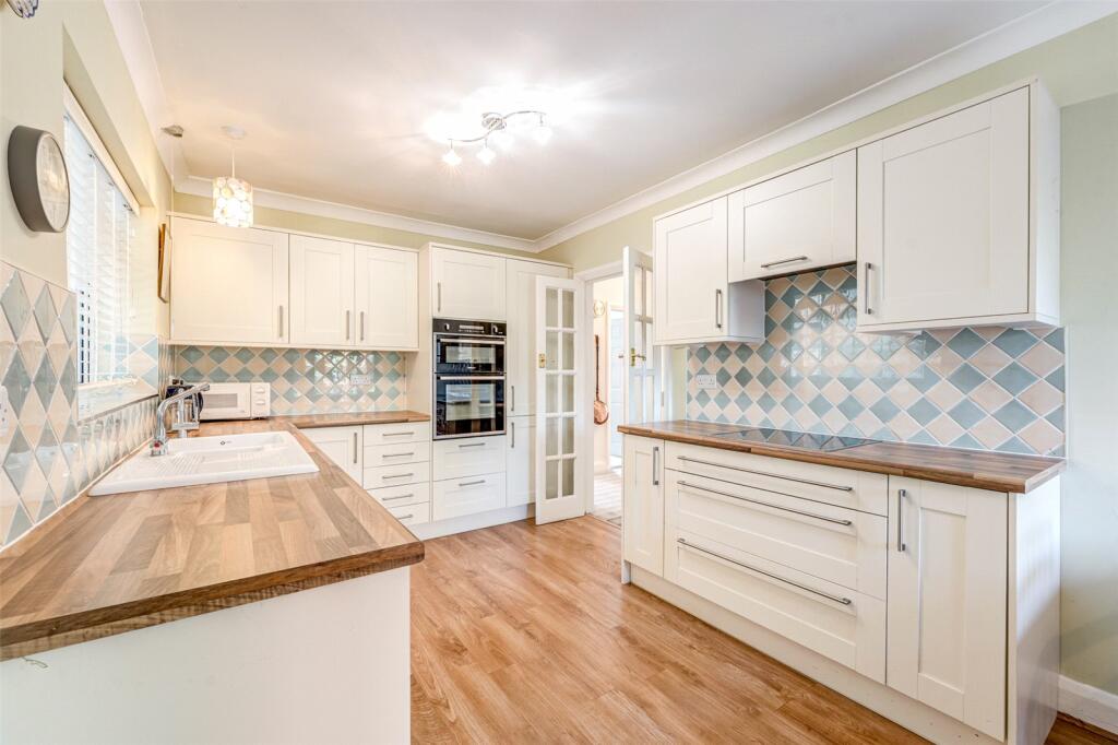 Additional image 3 of Foamcourt Waye, Ferring, Worthing, West Sussex, BN12