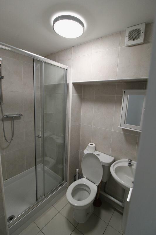 Additional image 6 of AVAILABLE FOR STUDENTS FROM 1ST SEPTEMBER 2025-4 Bedroom Student Flat -Bournemouth