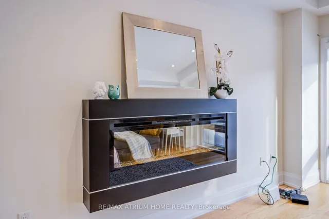 Additional image 20 of 252B Finch Ave