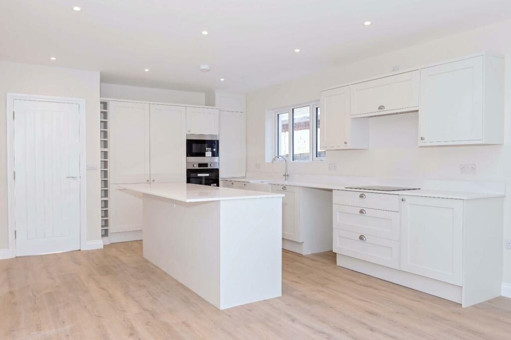 Additional image 26 of Elizabeth Avenue, Hove