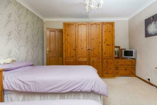 Additional image 12 of Hollingwood Lane, Great Horton