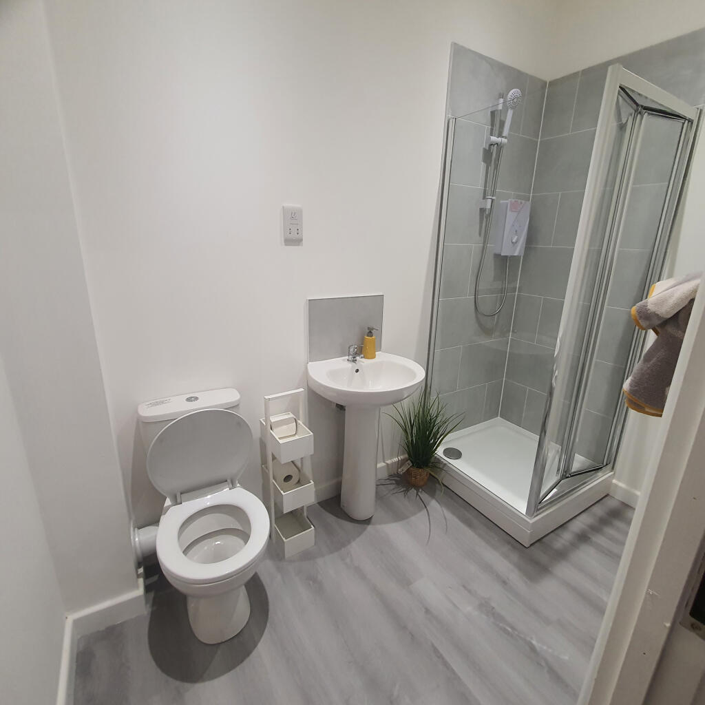 Additional image 7 of The Card House, Bingley Road, Bradford, West Yorkshire, BD9