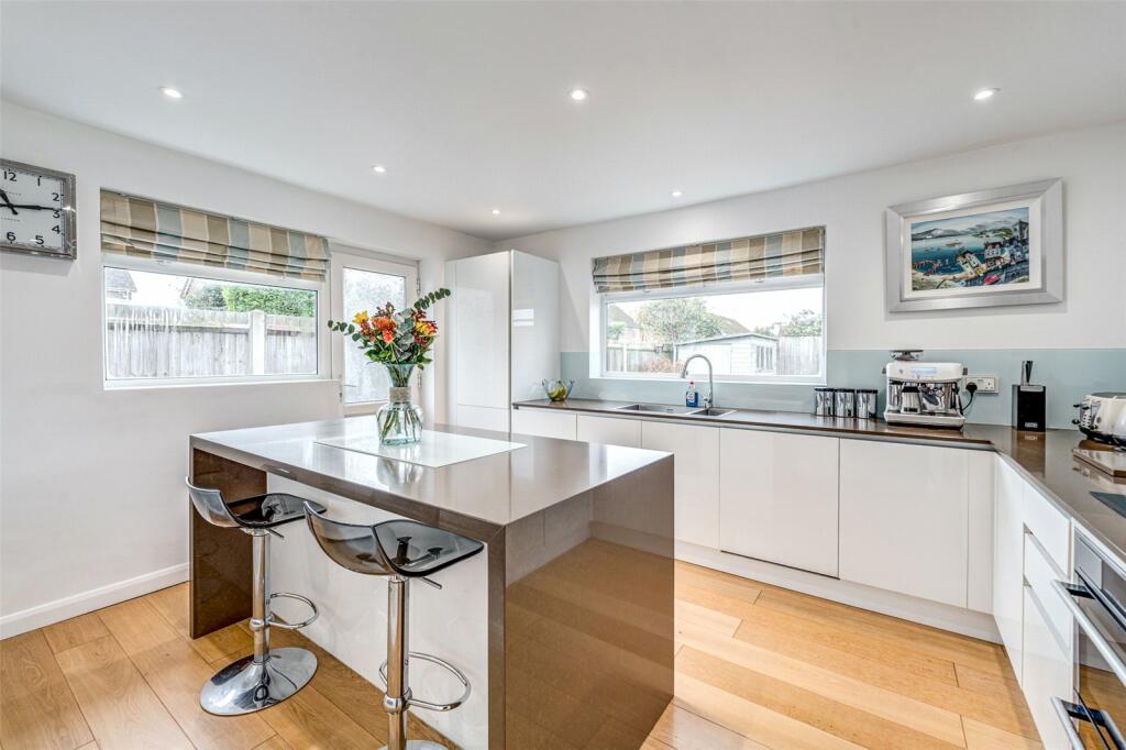 Additional image 4 of Eastergate Close, Goring-by-Sea, Worthing, West Sussex, BN12