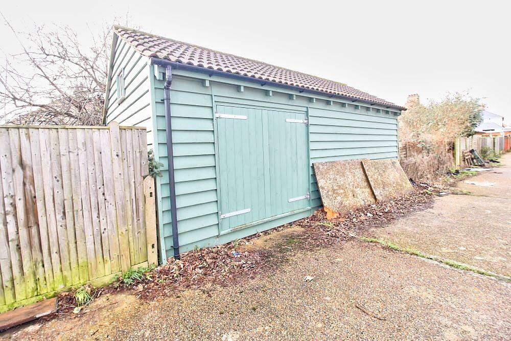 Additional image 17 of Roselands Avenue, Eastbourne, BN22 8NX