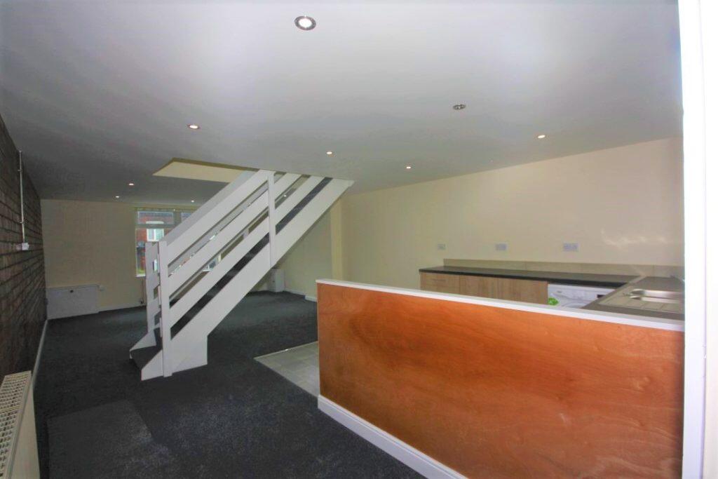 Additional image 5 of Flat above, 279 Rishton Lane, Bolton, BL3 2EH