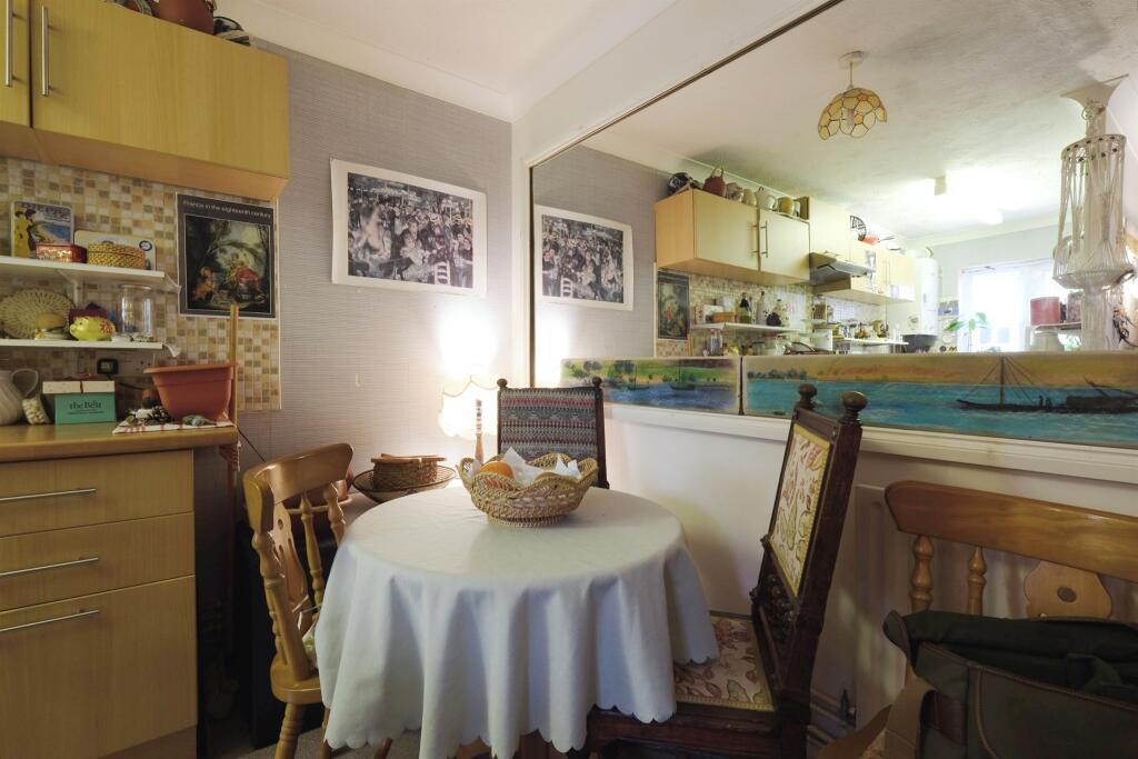 Additional image 3 of Foster Close, Seaford