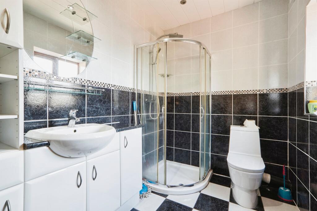 Additional image 19 of Coniston Grove, Bradford