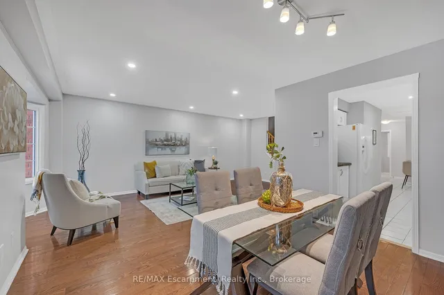 Additional image 8 of 1415 Hazelton Blvd Unit 33