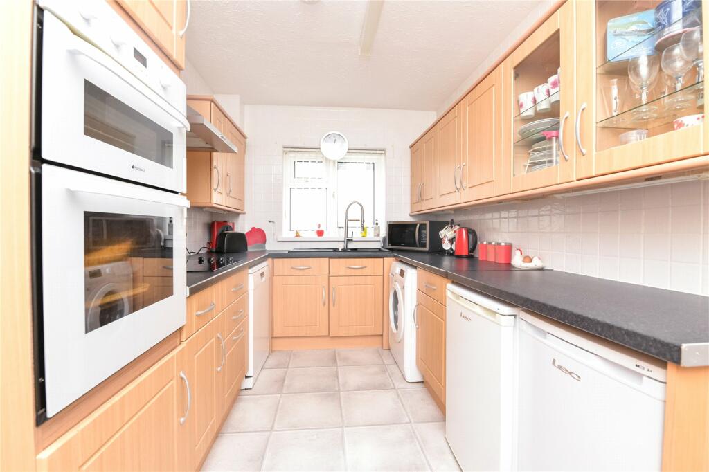 Additional image 10 of Grove Road, Barton on Sea, New Milton, Hampshire, BH25