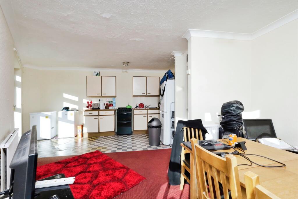 Additional image 9 of Holly Place, Eastbourne