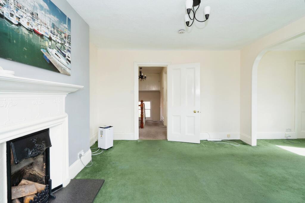 Additional image 4 of South Terrace, Littlehampton, BN17