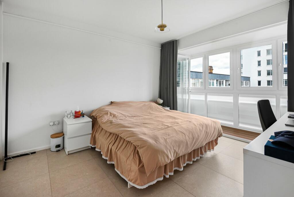 Additional image 16 of 10A Metropole Court, Kings Road, Brighton, BN1