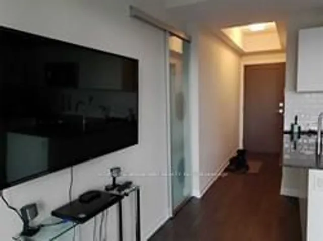 Additional image 9 of 42 Charles St Unit 1705