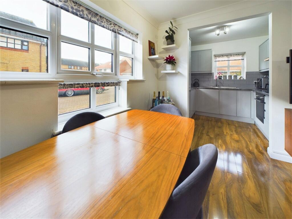 Additional image 9 of Emerald Quay, Shoreham Beach