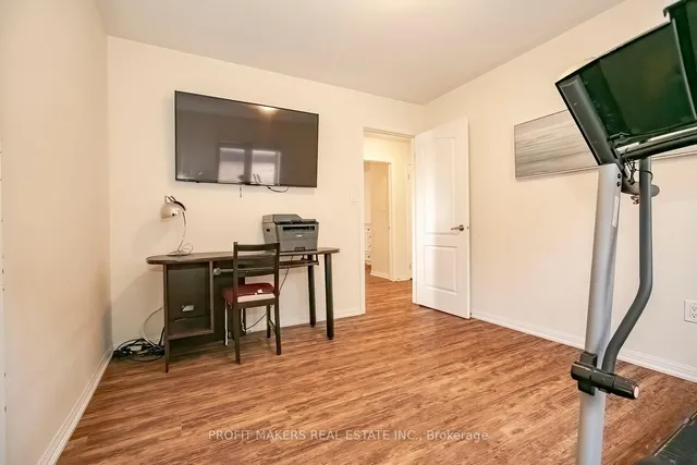 Additional image 19 of 16 Miracle Tr