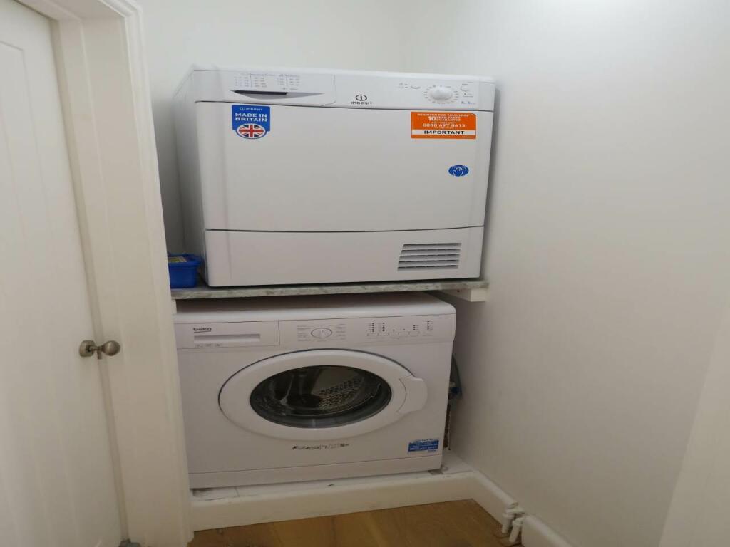 Additional image 7 of Glengarry, 75 St Michaels Road, Bournemouth