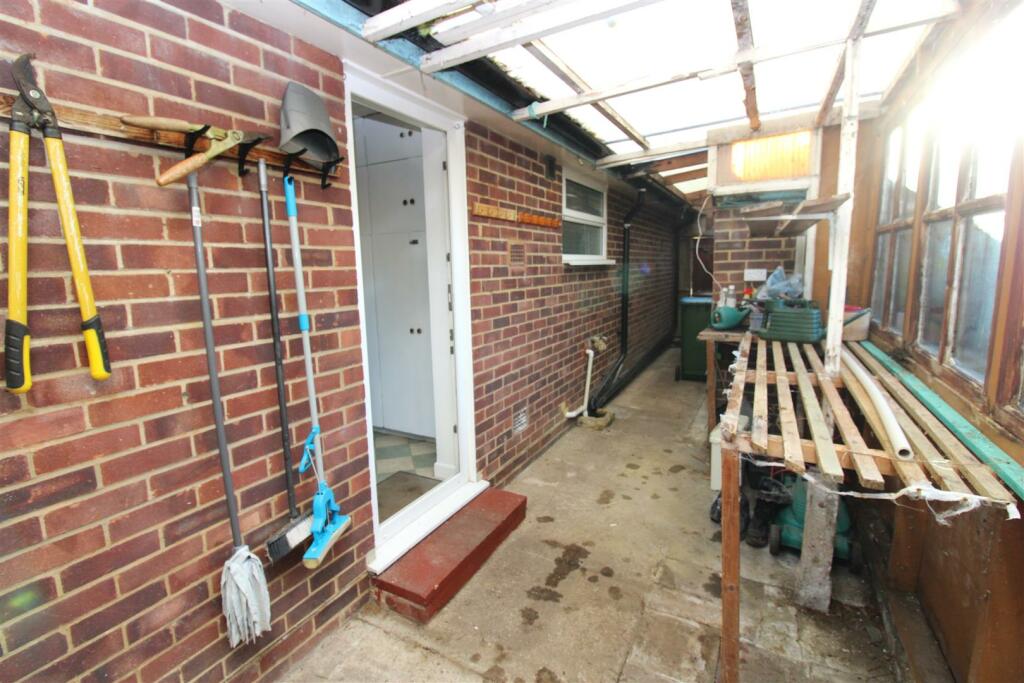Additional image 6 of Whiteways Close, Littlehampton
