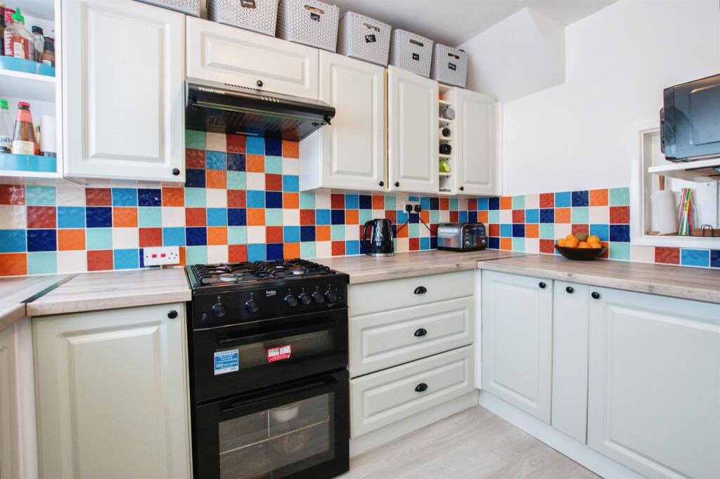 Additional image 13 of Thames Close, Ferndown