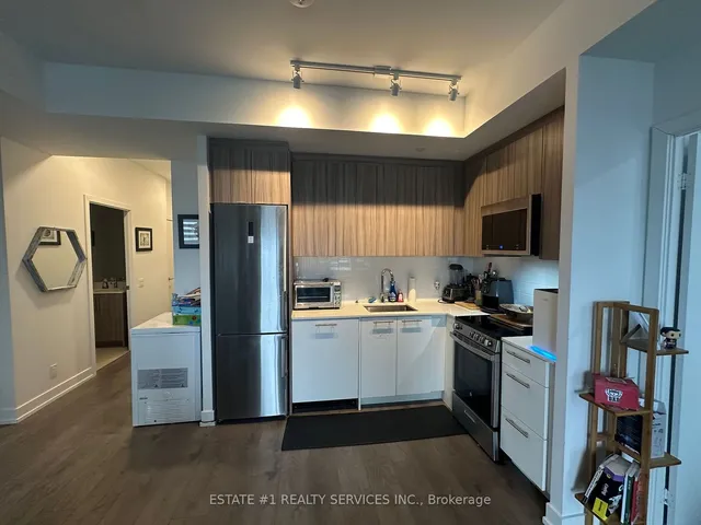 Additional image 17 of 215 Veterans Dr Unit 701