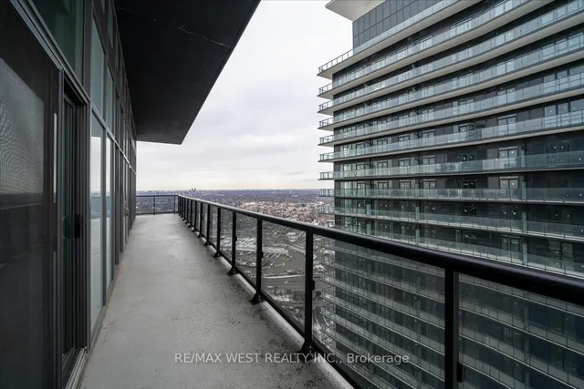 Additional image 27 of 56 Annie Craig Dr Unit UPH05