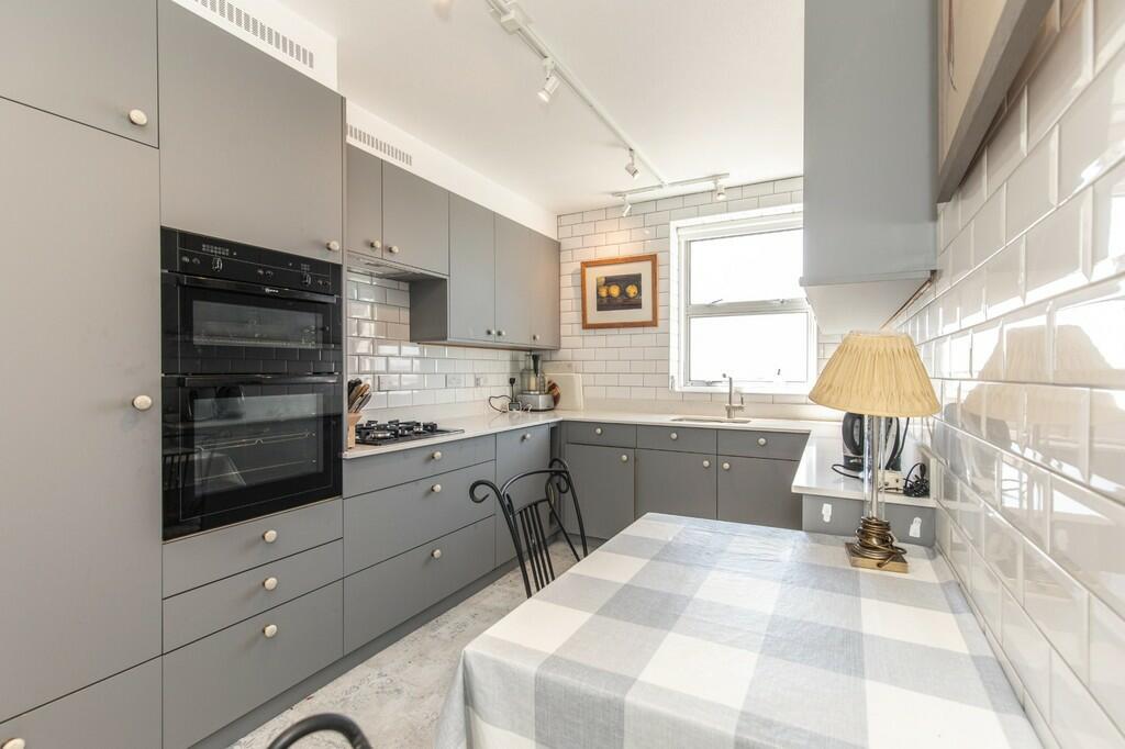 Additional image 2 of Grand Avenue, Hove, BN3 2NG