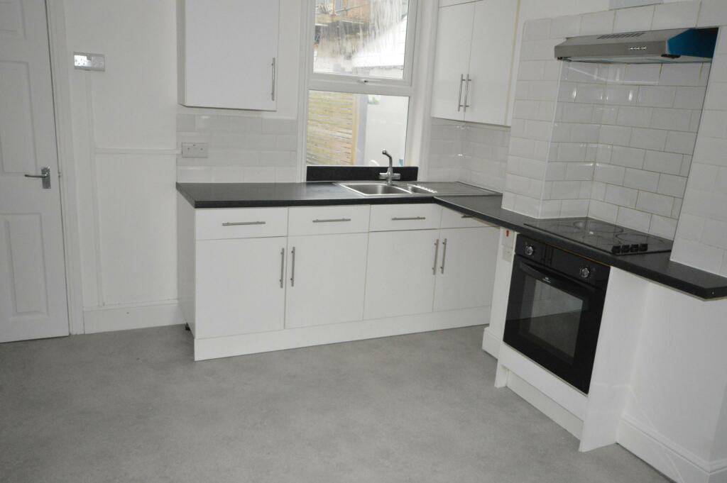 Additional image 2 of Cross Street, Worthing, BN11