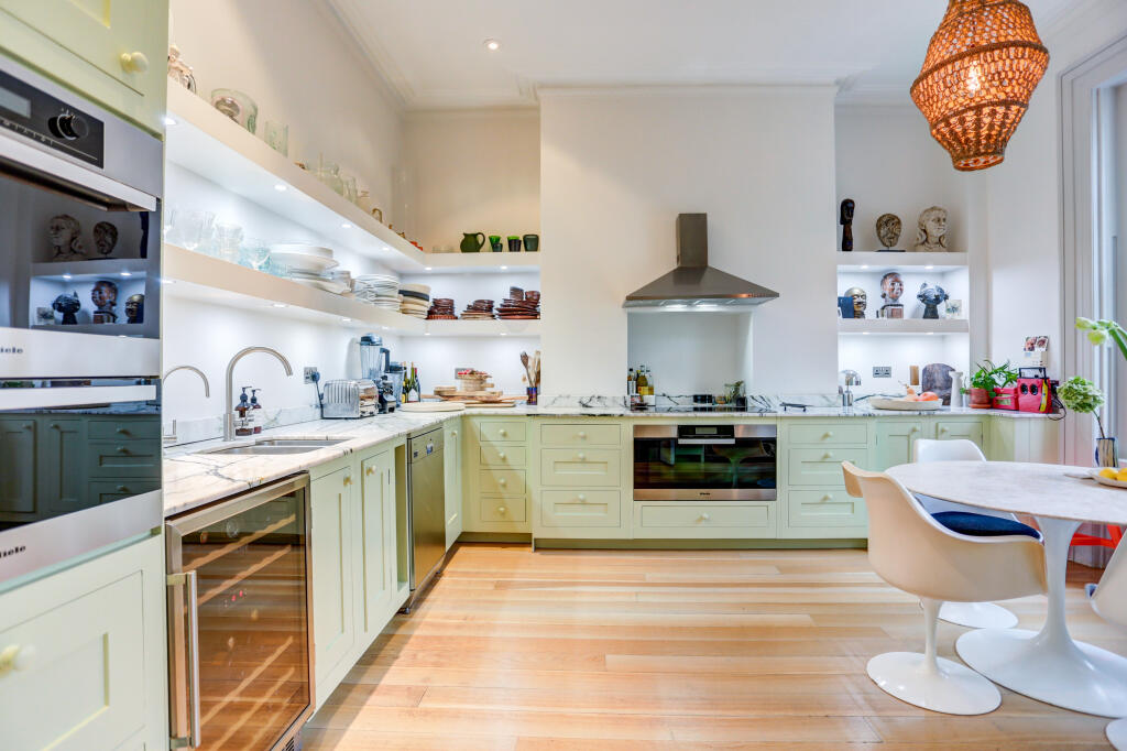 Additional image 18 of Montpelier Crescent, Brighton, East Sussex, BN1