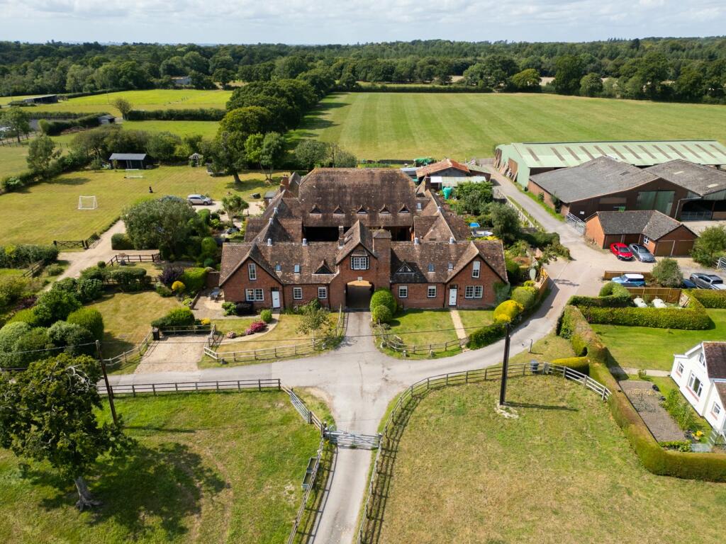 Additional image 28 of Ossemsley, Christchurch, BH23