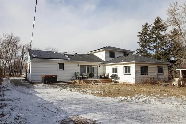 Additional image 17 of 2715 Upper James St