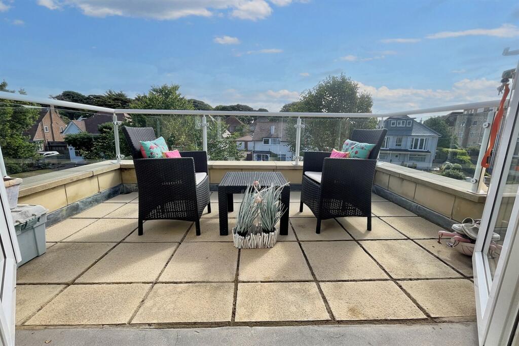 Additional image 7 of Portman Estate