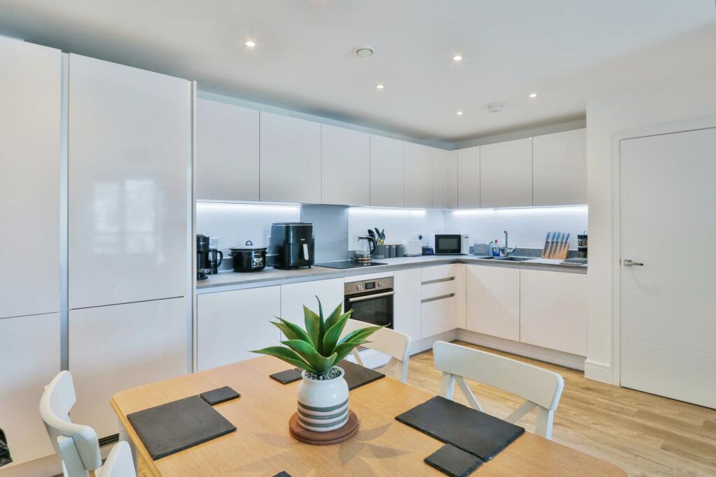 Additional image 4 of West Cliff Road, BOURNEMOUTH, Dorset, BH2