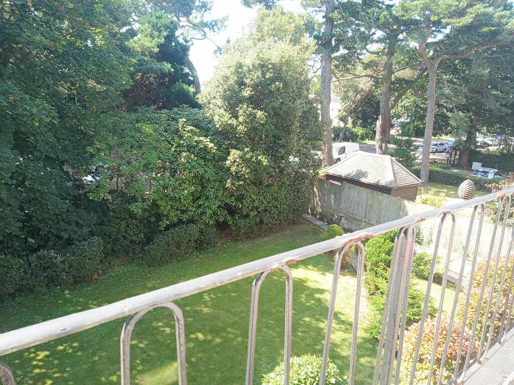 Additional image 4 of Knyveton Road, Bournemouth, Dorset, BH1